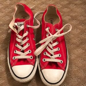 red converse low top